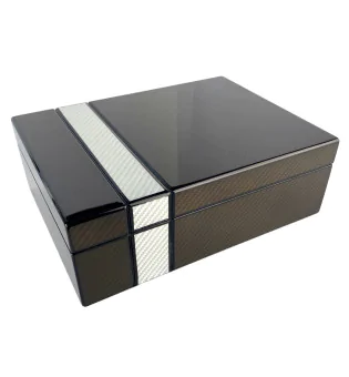 Laser Finish Humidor Set