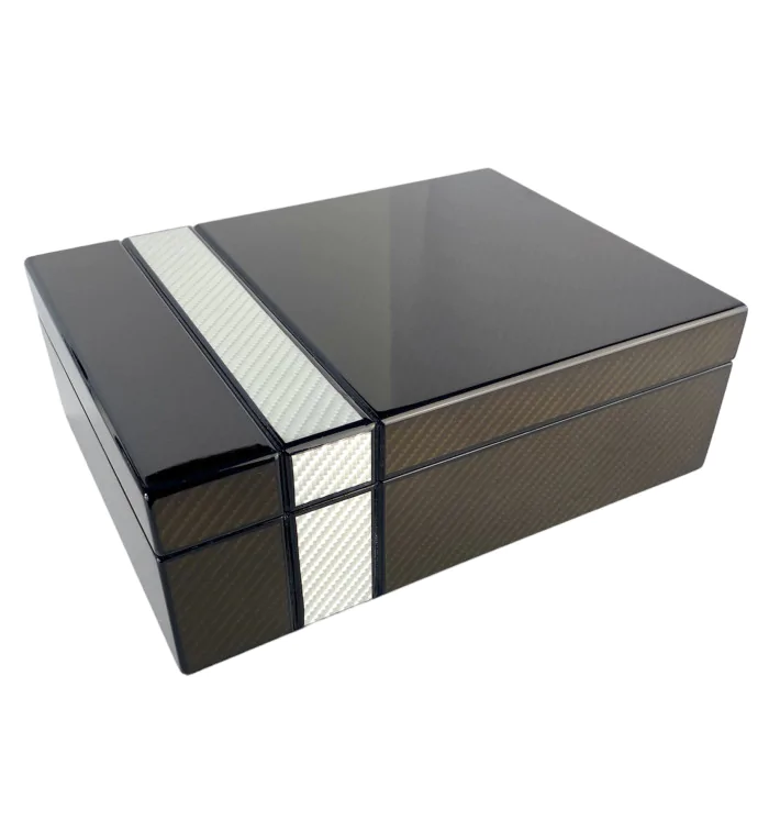 Laser Finish Humidor Set